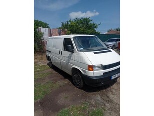 VOLKSWAGEN TRANSPORTER T4 2.4 7DA 1F3 0 (Automata)