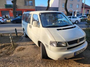 VOLKSWAGEN TRANSPORTER T4 Caravelle 2.5 GL 7DC 3K2 8 Nagyszervz!Vezérléscsere! Dupla Klíma!