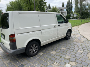 VOLKSWAGEN TRANSPORTER T5 1.9 TDI