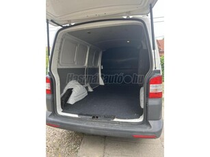 VOLKSWAGEN TRANSPORTER T5 2.0 CR TDI BlueMotion