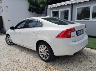 VOLVO S60 1.6 D [D2] Momentum mo-i. 113e km!