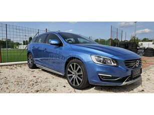 VOLVO V60 2.4 D [D6] PHEV AWD Summum Geartronic Végig a Volvonál szervizelt. Blis. kormány fűtés. Harman Kardon Távolságtartó