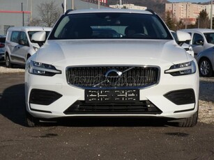 VOLVO V60 SW 2.0 D /D3/ MOMENTUM (N1) 5 személyes /166/