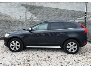 VOLVO XC60 2.4 D [D5] Momentum Geartronic VÉGIG VEZ.SZ.KÖNYV+2 KULCS+TÉLI-NYÁRI KERÉK SZETT+NAGYON SZÉP