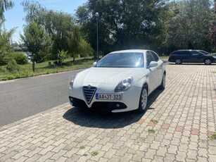 ALFA ROMEO GIULIETTA 2.0 JTDM-2 Distinctive