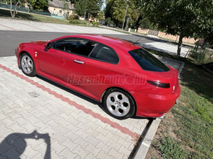 ALFA ROMEO GT 1.9 JTD 16V Collezione