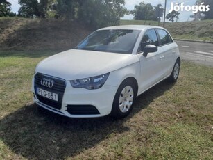 AUDI A1 Sportback 1.6 TDI Sport S-tronic automa...