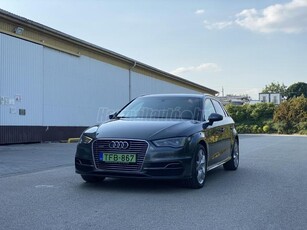 AUDI A3 Sportback 1.4 TFSI Attraction S-tronic e-tron S-Line MEGKÍMÉLT ÁLLAPOT