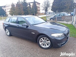 BMW 525d Touring (Automata) 3.0d/Nagy navi/vaj...