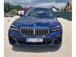 BMW X5 xDrive30d (Automata) M Packet. Sport futómű. gyári téligumi szett. takaróponyva