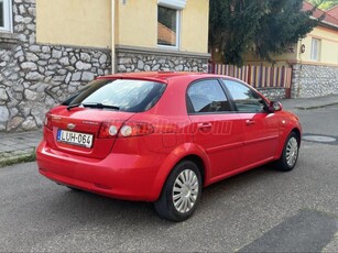 CHEVROLET LACETTI 1.6 16V Elite RENDKIVŰL SZÉP ÁLLAPOTBAN.170 E km. KLIMÁS