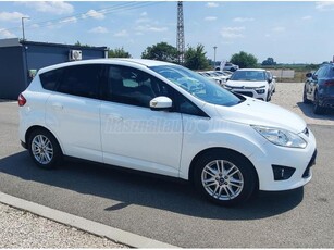 FORD C-MAX 1.6 TDCi Titanium Navi Tempomat Vonóhorog Vezetett szervizkönyv /Vásárolja meg online!/