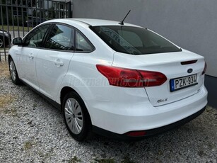 FORD FOCUS 1.0 EcoBoost Trend MAGYAR.VEZ.SZERVIZKÖNYV.ÚJ VEZÉRLÉS