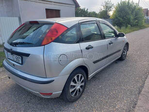 FORD FOCUS 1.4 Fresh