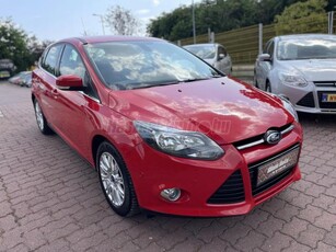 FORD FOCUS 1.6 Ti-VCT Titanium Automata parkolás - 99e km - tempomat - valóban titanium