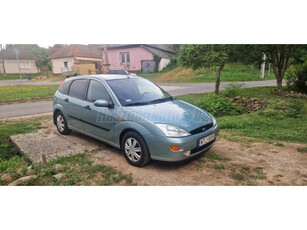 FORD FOCUS 1.6 Trend