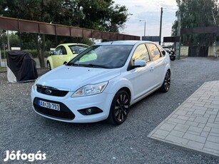 Ford Focus 1.8 FFV Trend 138000km! Benzines!