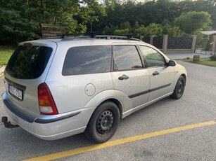 FORD FOCUS 1.8 TDCi Fresh