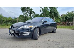 FORD MONDEO 2.0 EcoBoost Titanium-Luxury Powershift