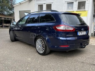 FORD MONDEO 2.0 TDCi Ghia Powershift MANUÁL 6! ITT és MOST AKCIÓ!!! TEMPOMAT/NAVI/ŰLÉSFŰTÉS/VONÓHOROG