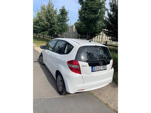 HONDA JAZZ 1.4 Elegance CVT