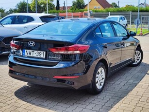 HYUNDAI ELANTRA 1.6 CRDi HP Business 7DCT Magyar leinformálható Km! Facelift!