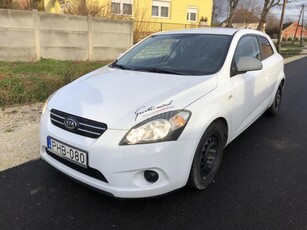 KIA PRO CEE'D 1.4 EX Limited