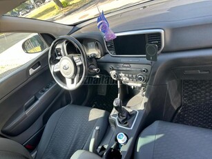 KIA SPORTAGE 1.6 GDI Silver