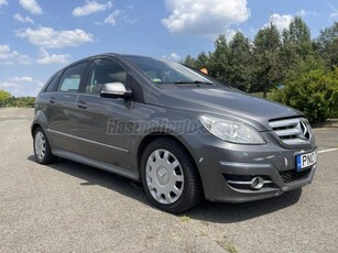 MERCEDES-BENZ B 200 CDI Autotronic napfénytető.navigáció.bluetooth.ülésfűtés