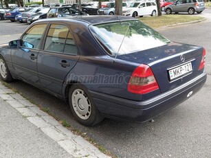 MERCEDES-BENZ C 180 Esprit