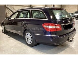 MERCEDES-BENZ E 200 CDI BlueEFF. Elegance 7G-TRONIC