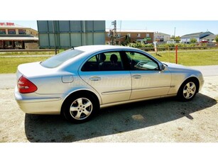 MERCEDES-BENZ E 240 Elegance (Automata)