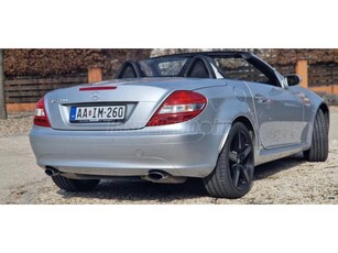 MERCEDES-BENZ SLK 280 (Automata) Megkmélt vez.szervizkönyv.friss szerviz