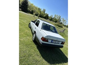 MERCEDES-BENZ W 124 Friss 5-év OT vizsgával (muzeális minősítéssel)