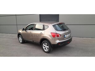 NISSAN QASHQAI 1.6 Tekna 2WD