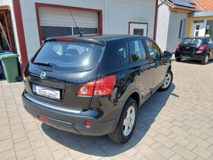 NISSAN QASHQAI 1.6 Tekna 2WD SZERVIZKÖNYV. 2. TULAJ. TEMPOMAT. TOLATÓRADAR