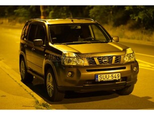 NISSAN X-TRAIL 2.0 dCi LE