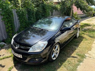 OPEL ASTRA H 1.8 Cosmo