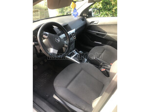 OPEL ASTRA H Caravan 1.3 CDTI Essentia