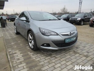 Opel Astra J GTC 1.4 T Sport / 122 Ezer KM / BI...