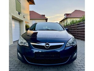 OPEL ASTRA J Sports Tourer 1.4 T Sport Digit.Klíma/Ülésfűtés/Kormányfűtés/Tempomat/Szervizkönyv // 183.000 km //