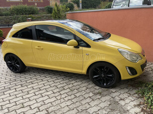 OPEL CORSA D 1.4 Sport