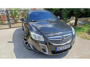 OPEL INSIGNIA Sports Tourer 2.8 V6 T OPC AWD (Automata)