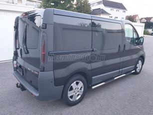 OPEL VIVARO 2.5 DTI L1H1