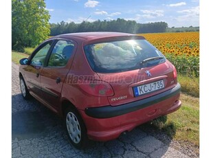 PEUGEOT 206 1.4 Urban Plus