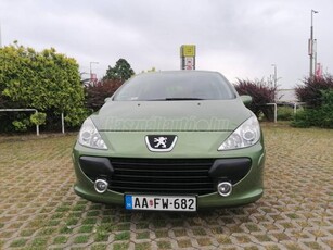 PEUGEOT 307 1.6 Symbole