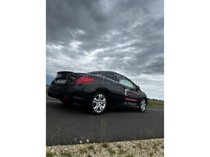 PEUGEOT 308 CC 2.0 HDi Premium Pack