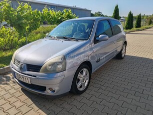 RENAULT CLIO 1.6 16V Dynamique Luxe