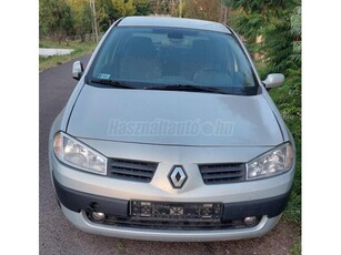 RENAULT MEGANE 1.6 Authentique Plus