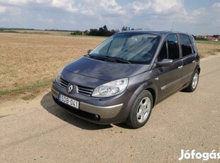 Renault Scenic 2.0T 163 LE